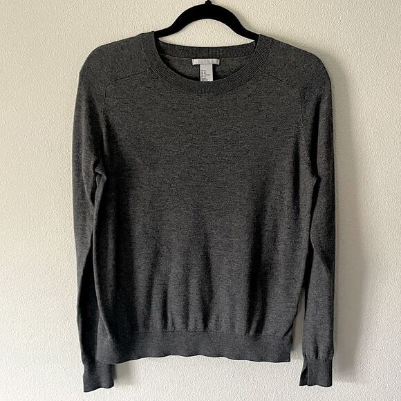 H&M Gray, Soft, Wool-Blend, Long-Sleeve, Thin Sweater. Size Medium. - Picture 1 of 5